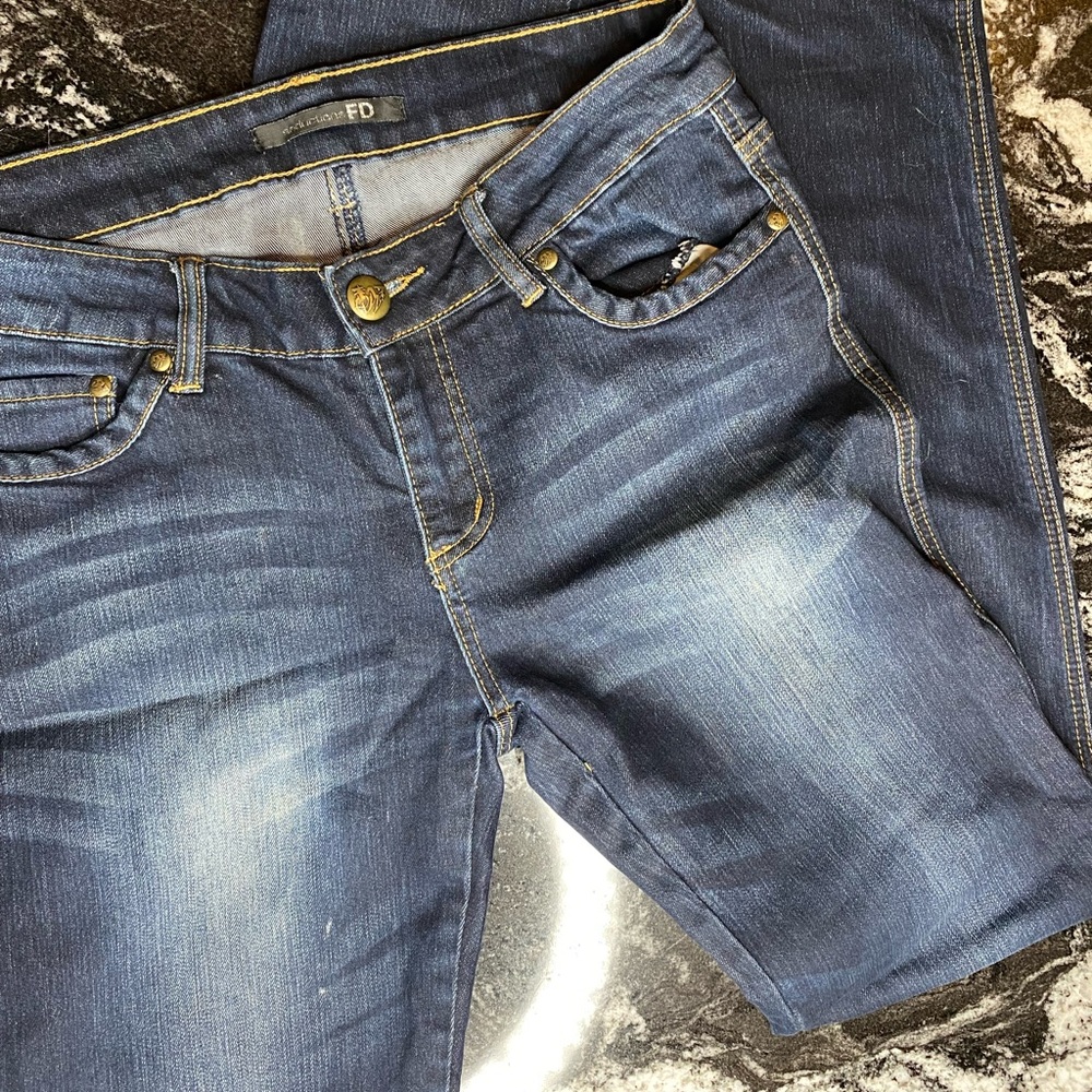 Skinny straight legged jeans